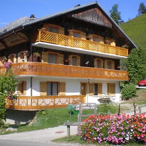 D'hote La Petite Bergerie Bed & Breakfast